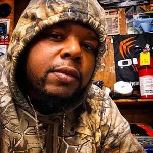 Meet your Posher, Malcolm